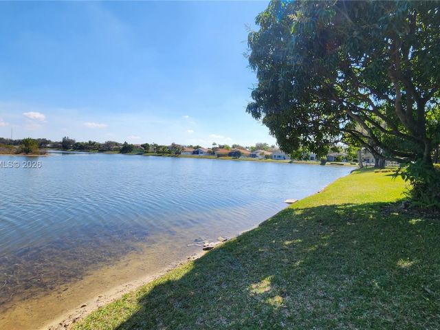 Дом в аренду по адресу 411 SW 120th Ave 411 - фото 7455884