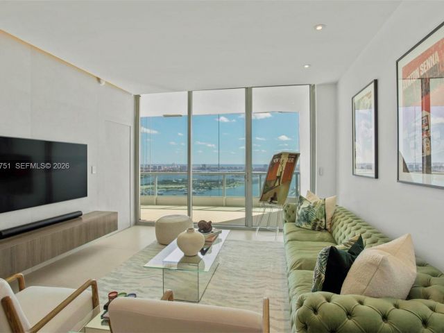 Продажа квартиры #4307 - фото 7467255