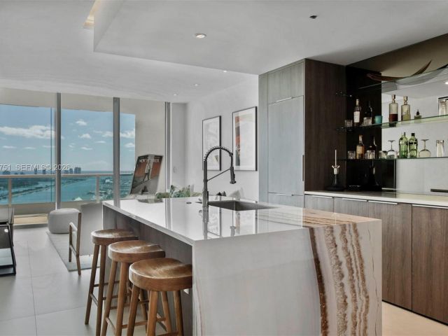 Продажа квартиры #4307 - фото 7467258