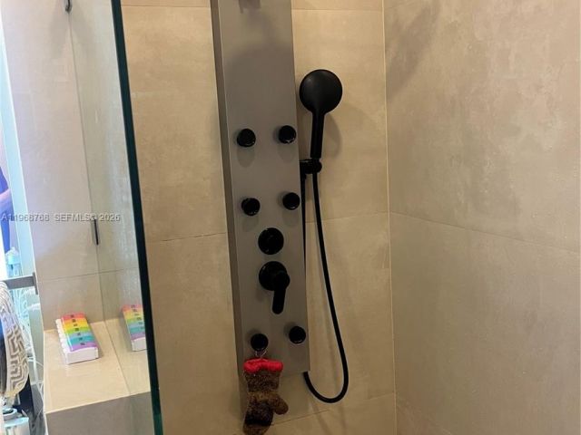 Продажа дома по адресу 7469 NW 112th Pl - фото 7486278