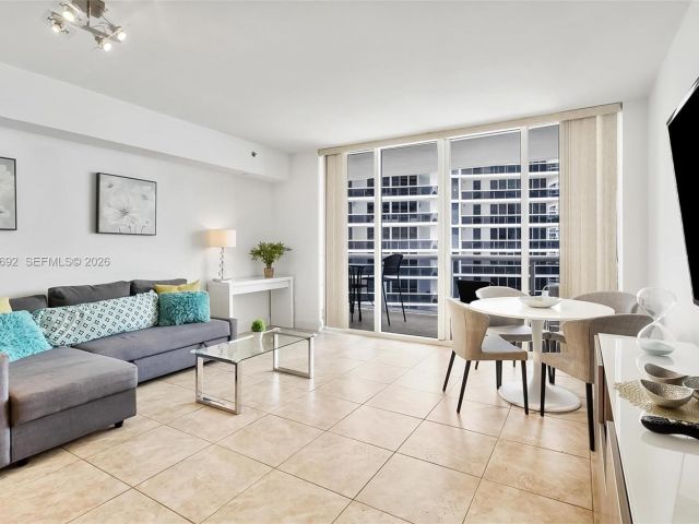 Квартира в аренду номер2409 - фото 7499847