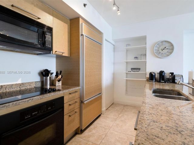 Квартира в аренду номер2409 - фото 7499853