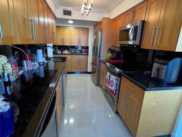 Продажа квартиры #1215 - фото 7504132