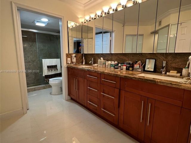 Продажа квартиры #1215 - фото 7504141