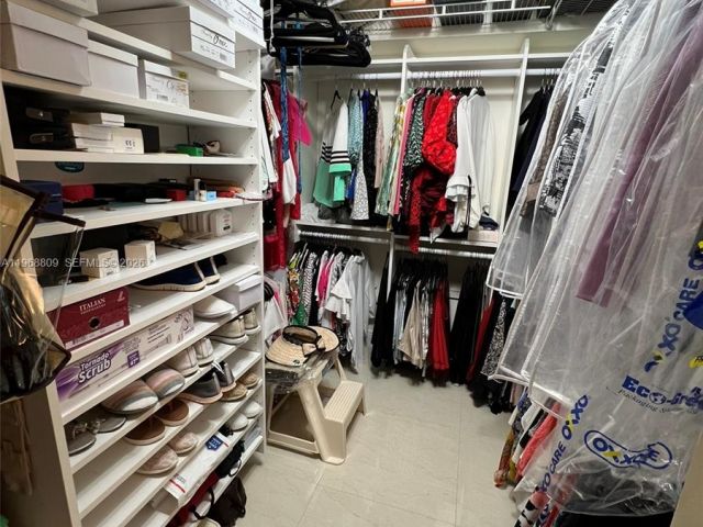 Продажа квартиры #1215 - фото 7504144