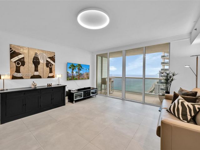 Квартира в аренду номер4005 - фото 7499831