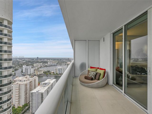 Квартира в аренду номер4005 - фото 7499835