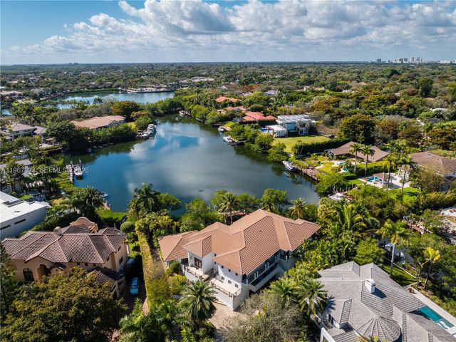 Продажа дома по адресу 460 Costanera Rd - фото 7525497