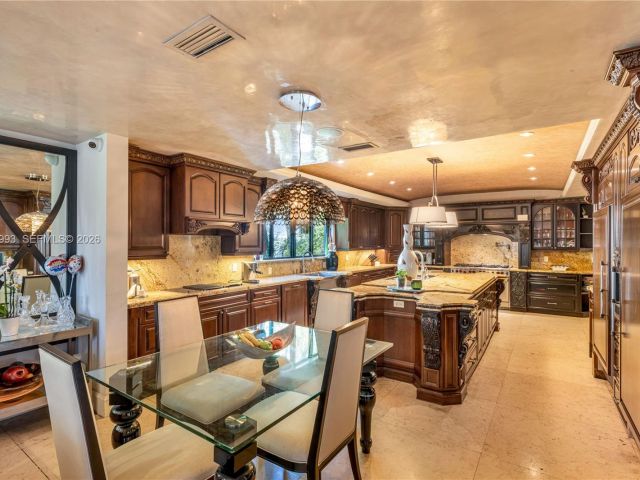 Продажа дома по адресу 460 Costanera Rd - фото 7525505