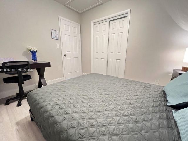 Продажа дома по адресу 2841 SW 4th Ct - фото 7529595