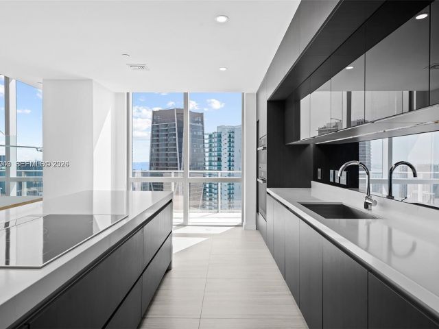 Продажа квартиры #5001 - фото 7488265