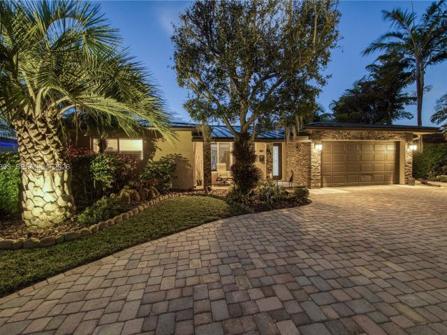 Продажа дома по адресу 291 SE 5th Ter - фото 7478623