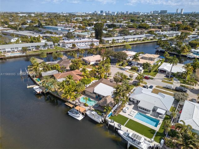 Продажа дома по адресу 291 SE 5th Ter - фото 7478630