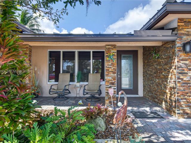 Продажа дома по адресу 291 SE 5th Ter - фото 7478632