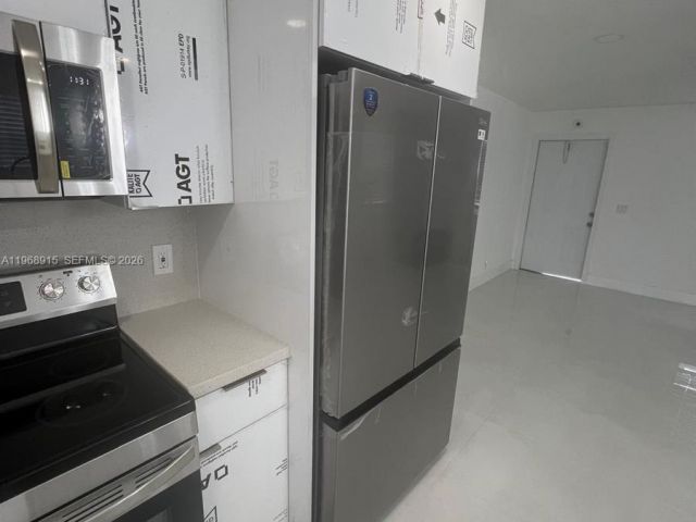 Продажа дома по адресу 361 NW 16th St - фото 7478375