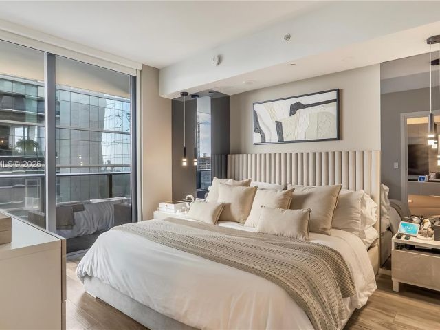 Продажа квартиры #4407 - фото 7452770