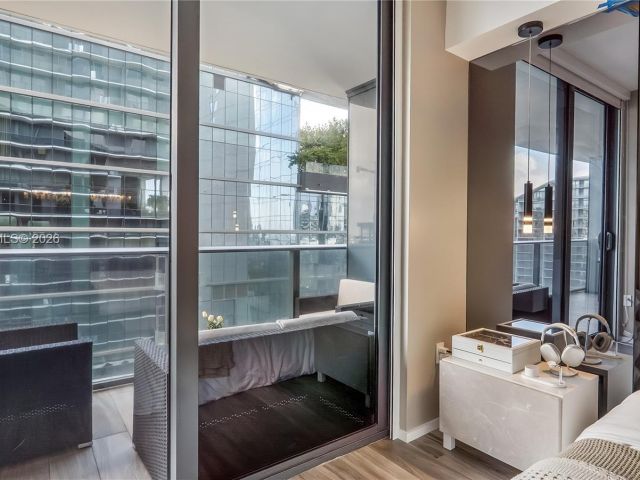 Продажа квартиры #4407 - фото 7452771