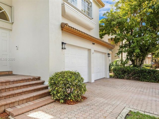 Продажа дома по адресу 9768 NW 30th St - фото 7486125