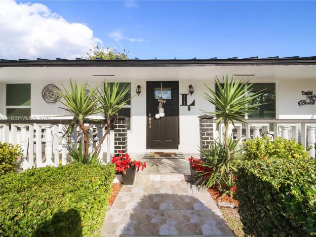 Продажа дома по адресу 16323 SW 103rd Pl - фото 7515022