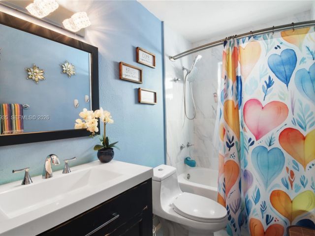 Продажа дома по адресу 16323 SW 103rd Pl - фото 7515032