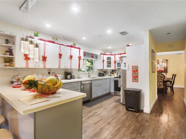 Продажа дома по адресу 16323 SW 103rd Pl - фото 7515037