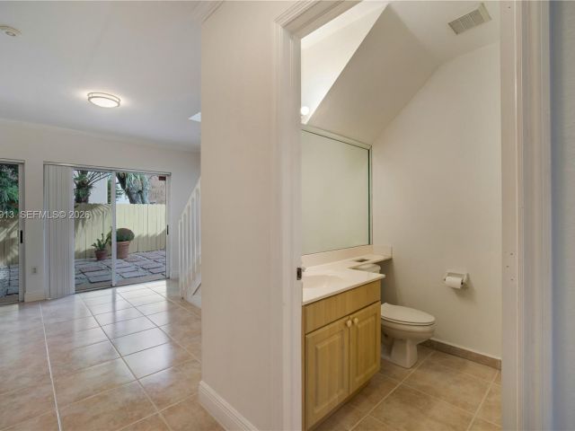 Дом в аренду по адресу 7733 SW 94th Ln . - фото 7493525