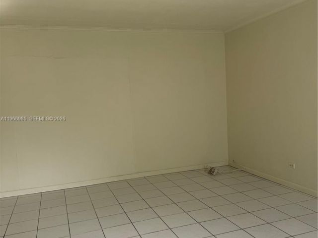 Дом в аренду по адресу 480 NE 127th St - фото 7475847