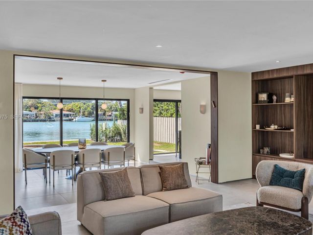 Дом в аренду по адресу 1170 S Biscayne Point Rd N/A - фото 7469553