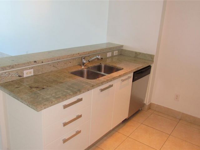 Продажа квартиры #2308 - фото 7491470