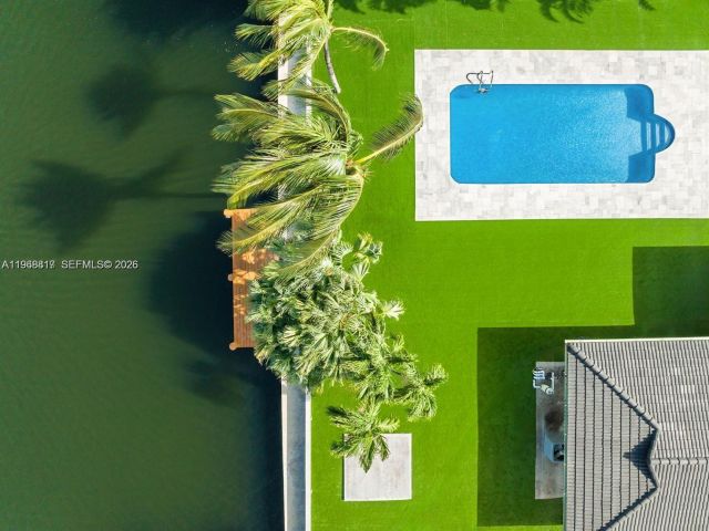 Продажа дома по адресу 430 Tamarind Dr - фото 7462408