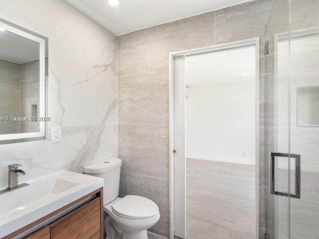 Продажа дома по адресу 430 Tamarind Dr - фото 7462424