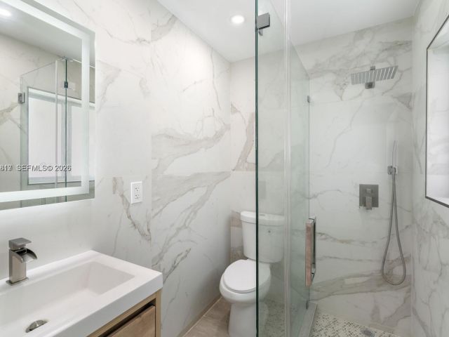 Продажа дома по адресу 430 Tamarind Dr - фото 7462426