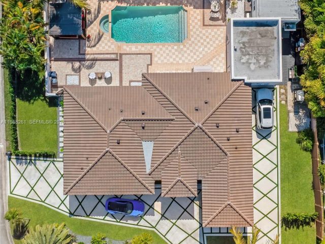 Продажа дома по адресу 500 94th St - фото 7467217