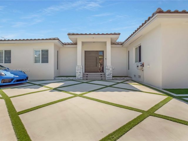 Продажа дома по адресу 500 94th St - фото 7467225