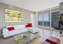 Квартира #3906