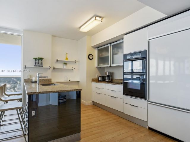 Квартира в аренду номер3906 - фото 7499815