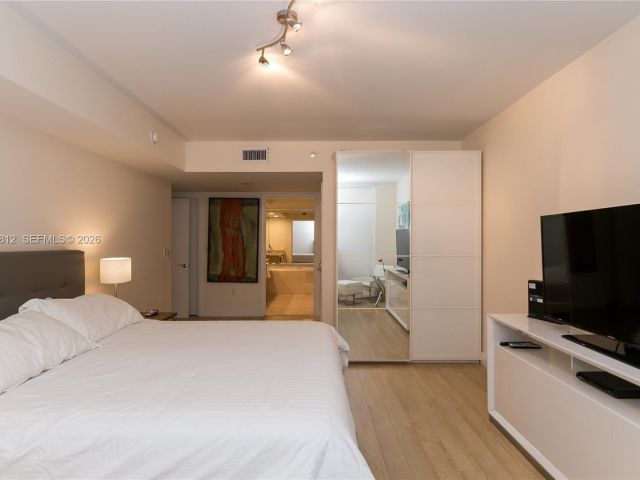 Квартира в аренду номер3906 - фото 7499819