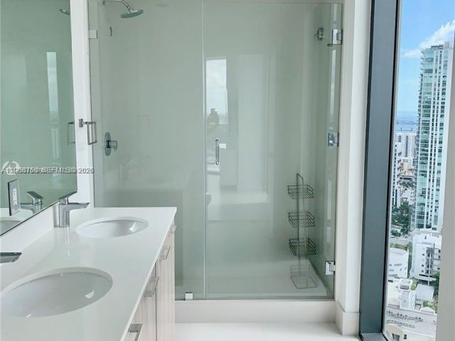 Квартира в аренду номер3010 - фото 7525632