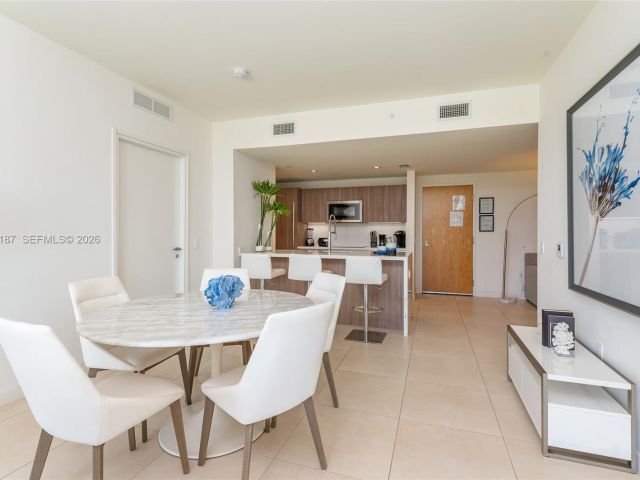 Продажа квартиры #502 - фото 7497290