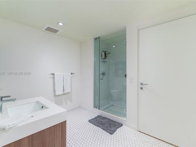 Продажа квартиры #502 - фото 7497311