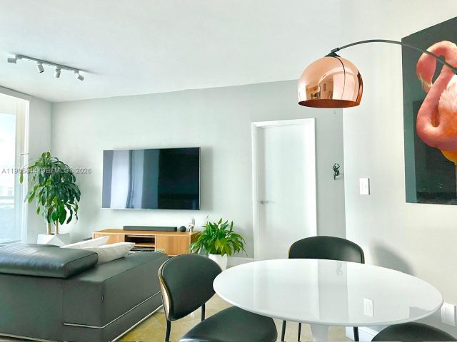 Квартира в аренду номер2114 - фото 7489580