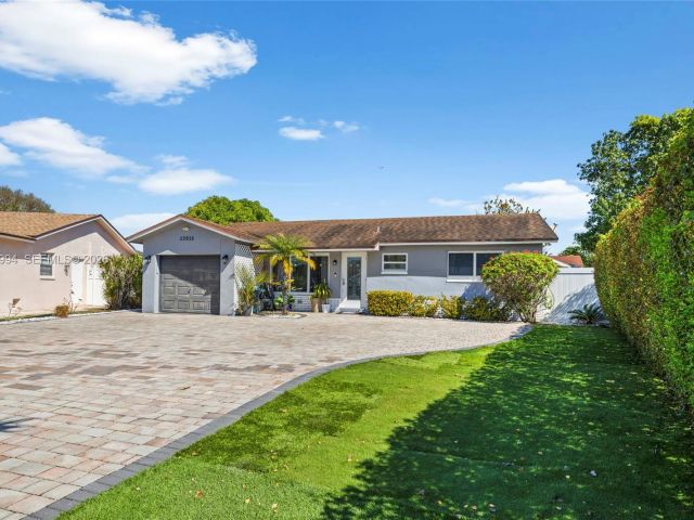 Продажа дома по адресу 22658 SW 65th Cir - фото 7453503