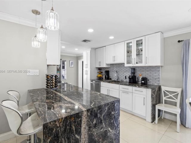 Продажа дома по адресу 22658 SW 65th Cir - фото 7453510