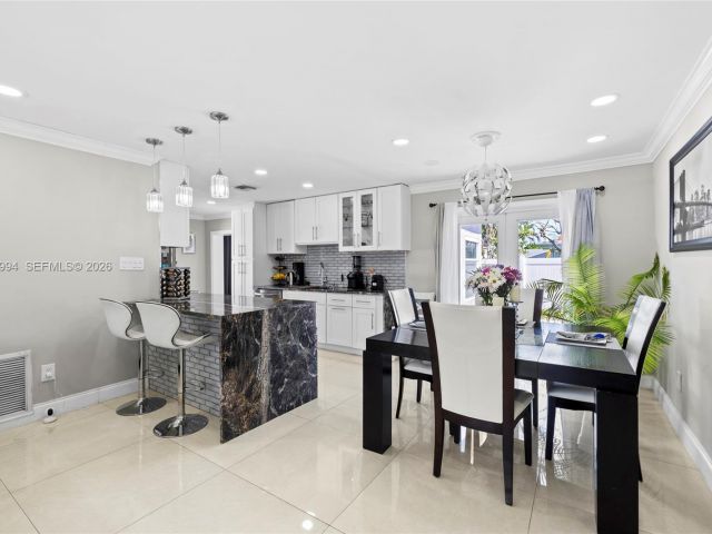 Продажа дома по адресу 22658 SW 65th Cir - фото 7453511