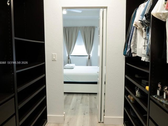 Дом в аренду по адресу 11611 SW 253 ST 11611 - фото 7492660