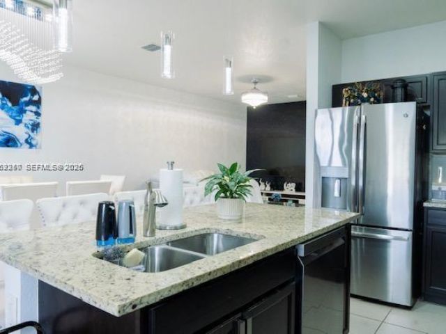 Дом в аренду по адресу 11611 SW 253 ST 11611 - фото 7492666