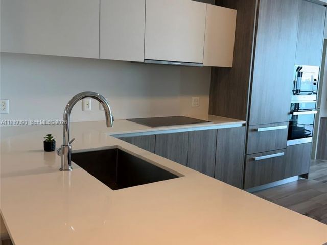 Продажа квартиры #1205 - фото 7491389