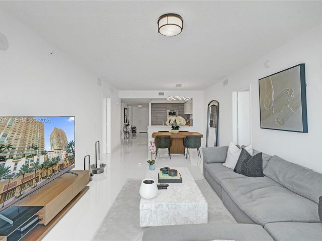 Продажа квартиры #4-1104 - фото 7490163