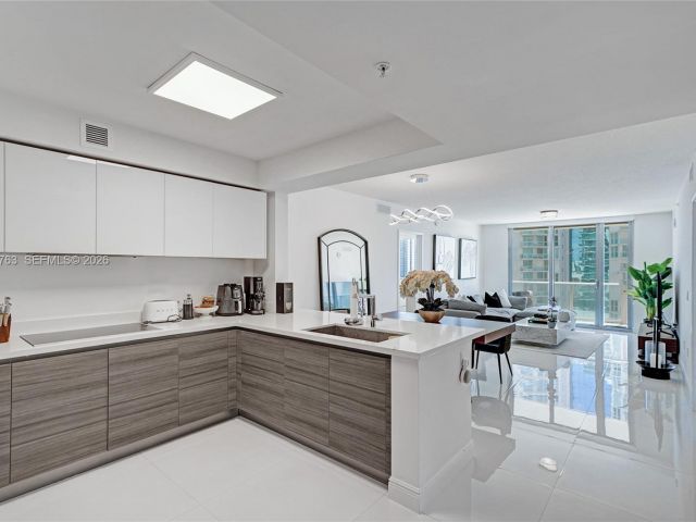 Продажа квартиры #4-1104 - фото 7490169