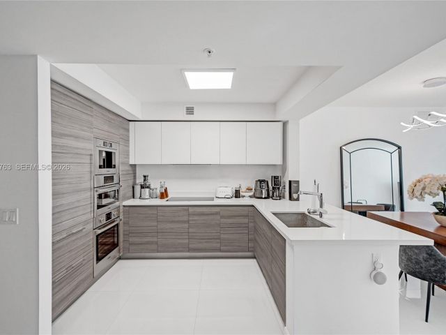 Продажа квартиры #4-1104 - фото 7490170